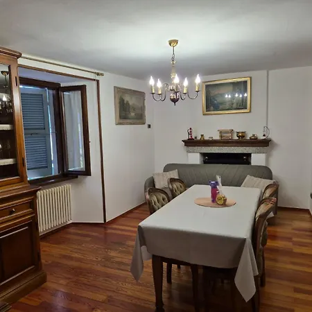 L'appartamento D'elda Apartman *
